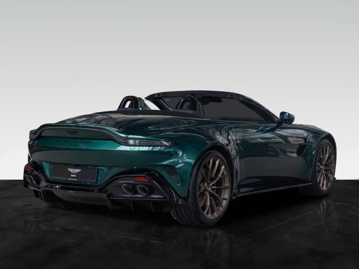 Aston Martin Vantage V8 Spider 2026, dashboard — Marbella Luxury Car Rental, Marbella. The 2026 Aston Martin Vantage V8 Spider puts 665 hp through a chassis built for exactly…