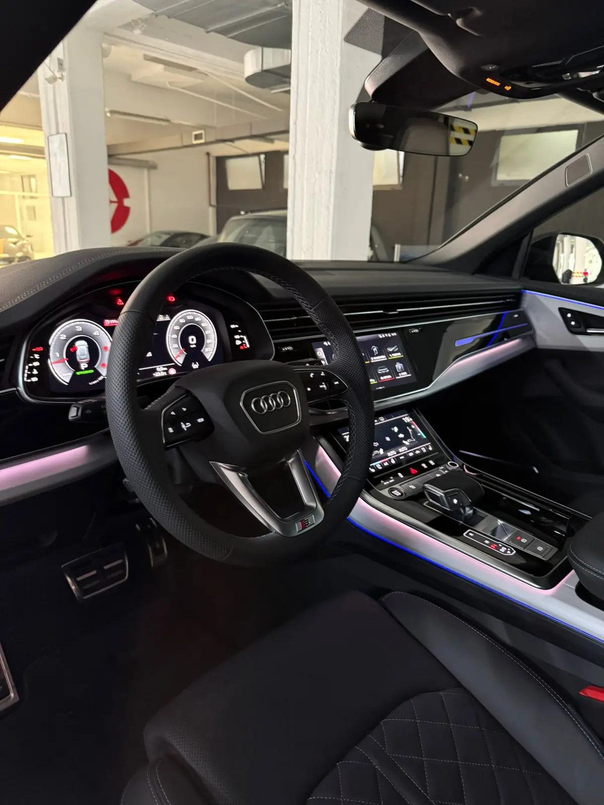 Audi Q8 2025, exterior — Marbella Luxury Car Rental, Marbella. The 2025 Audi Q8 carries 340 hp through a cabin built for five, with the kind of weighted…