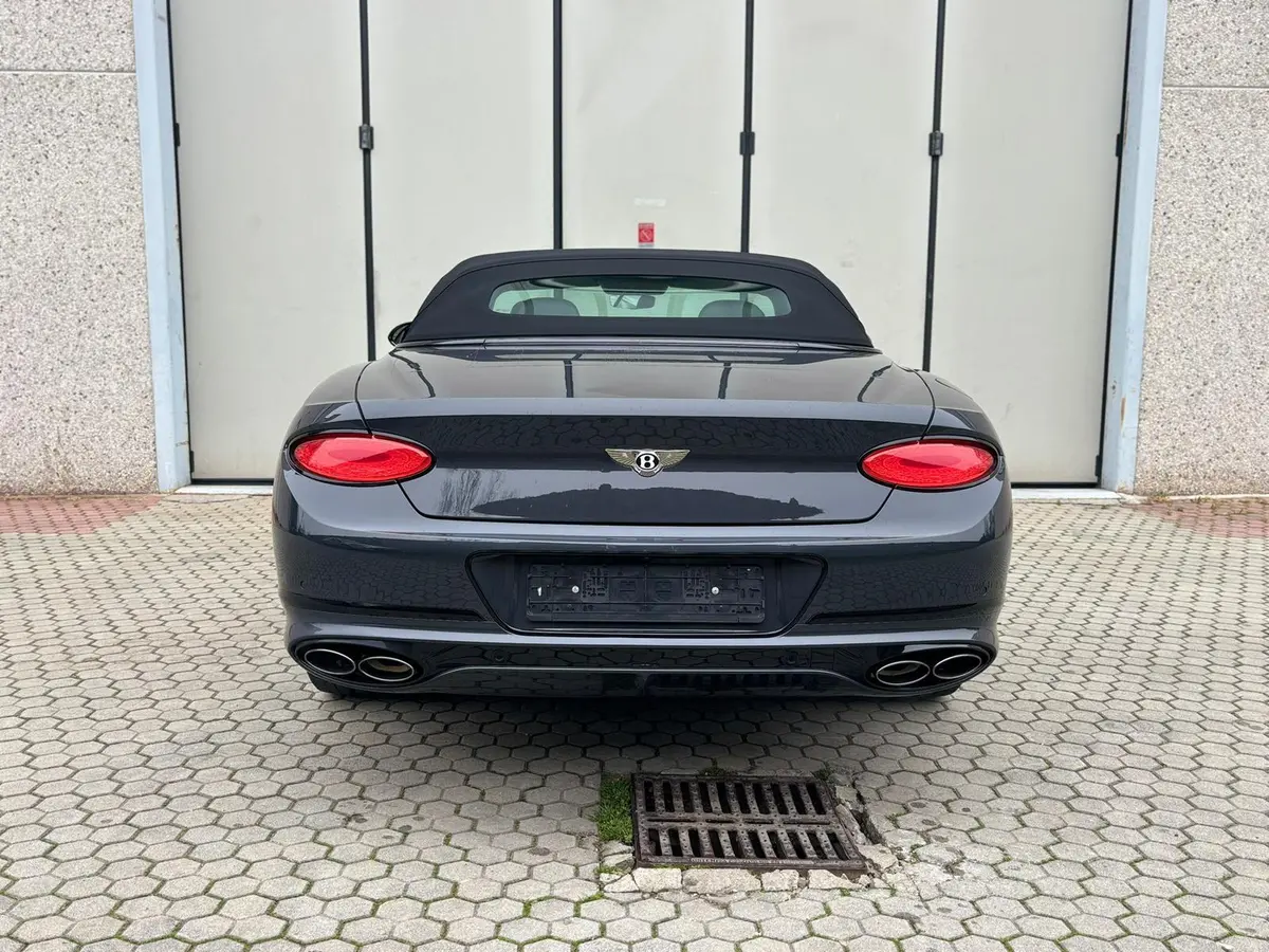 Bentley Continental GTC S V8 2025, dashboard — Marbella Luxury Car Rental, Marbella. The Bentley Continental GTC S V8 is a grand tourer built for distance rather than a…