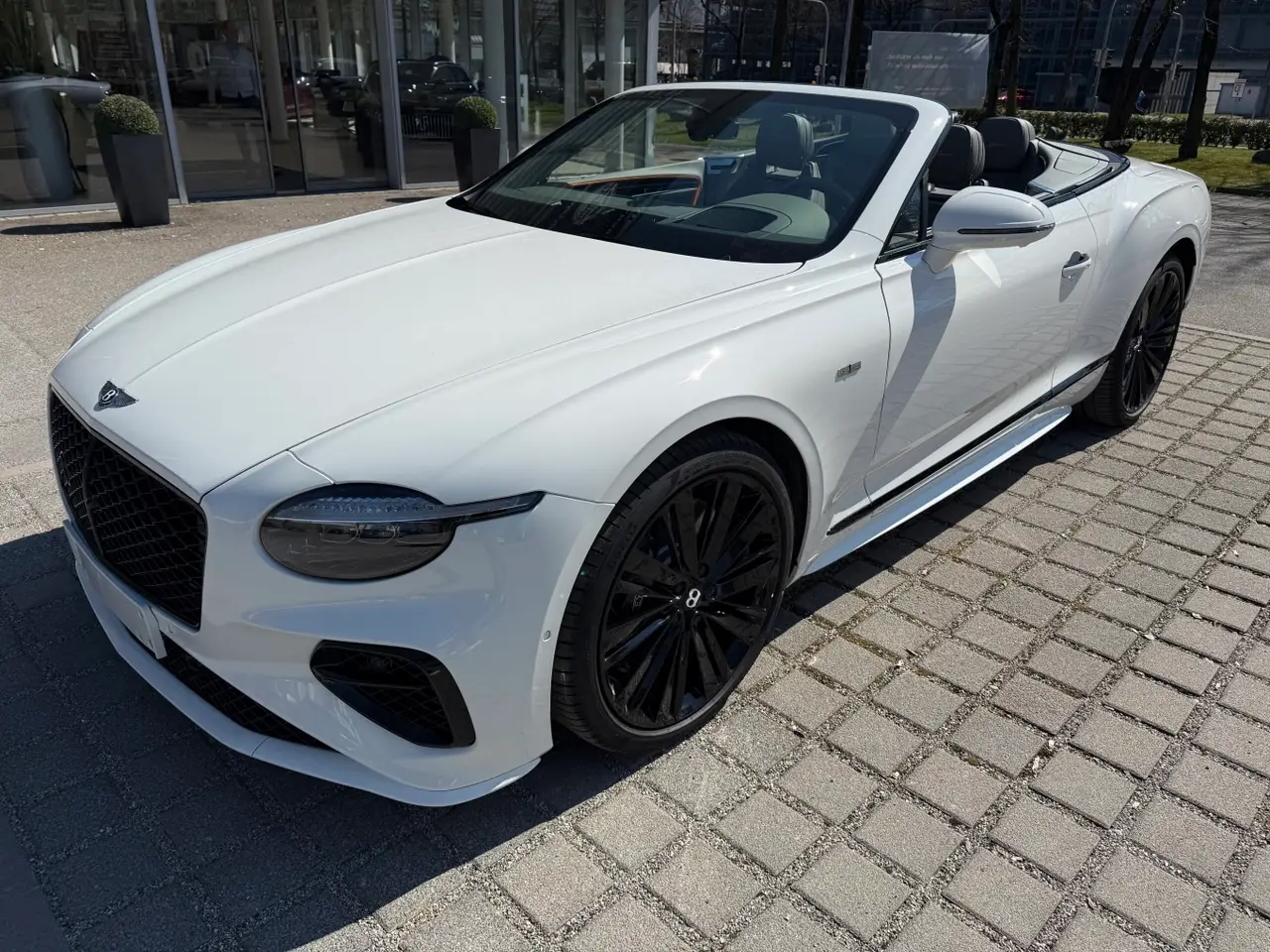 Bentley Continental GTC Speed 2025, dashboard — Marbella Luxury Car Rental, Marbella. The 2025 Bentley Continental GTC Speed pairs a 650 hp W12 with a soft-top roof and four…