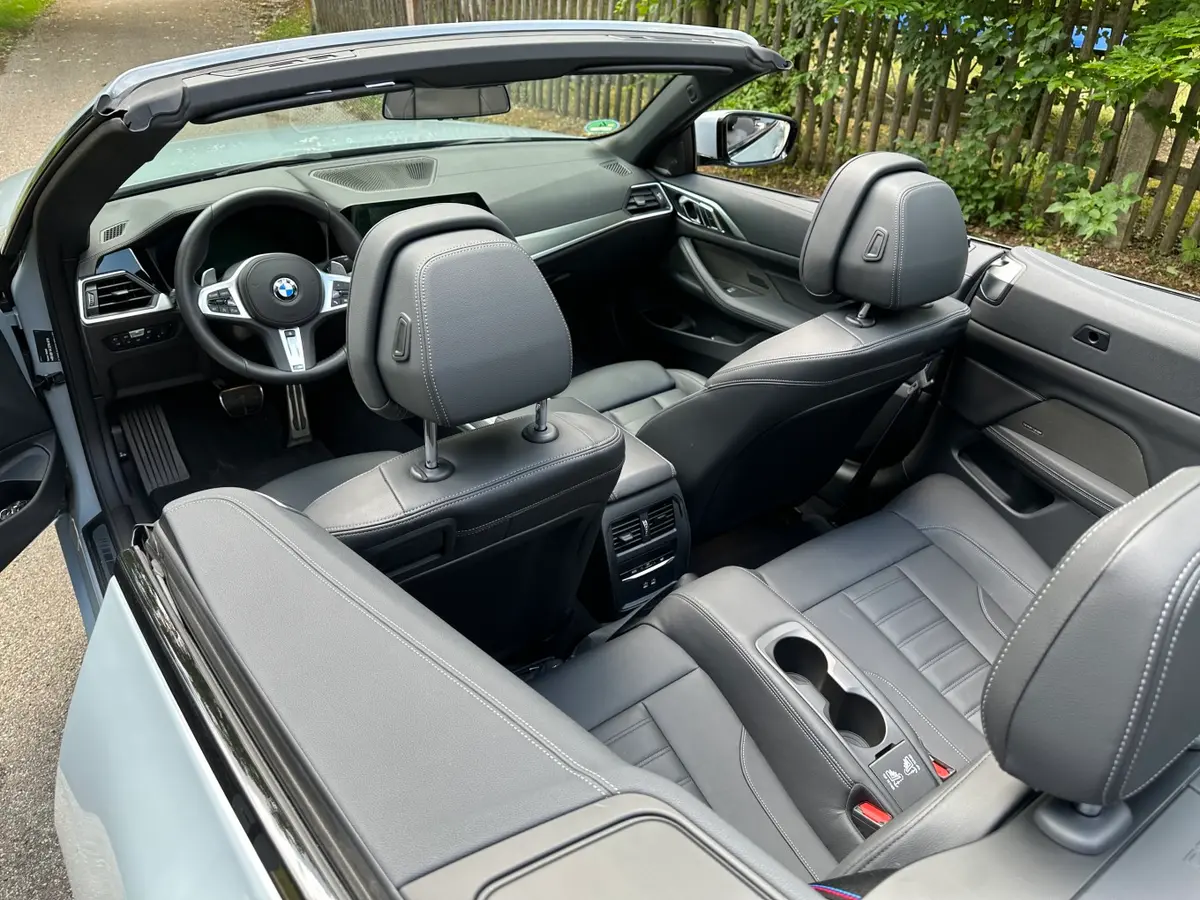 BMW 430i Cabrio 2023, dashboard — Marbella Luxury Car Rental, Marbella. The 2023 BMW 430i Cabrio pairs a 245 hp turbocharged engine with a folding soft top,…