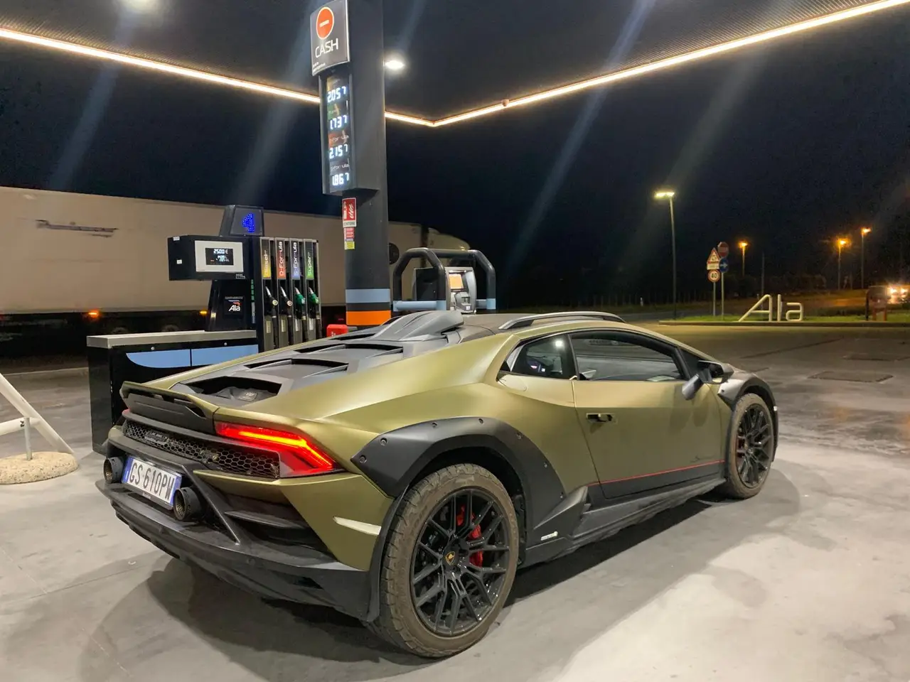 Lamborghini Huracan Sterrato 2024, front view — Marbella Luxury Car Rental, Marbella. The Huracán Sterrato is the version of Lamborghini's V10 supercar built with raised ride…
