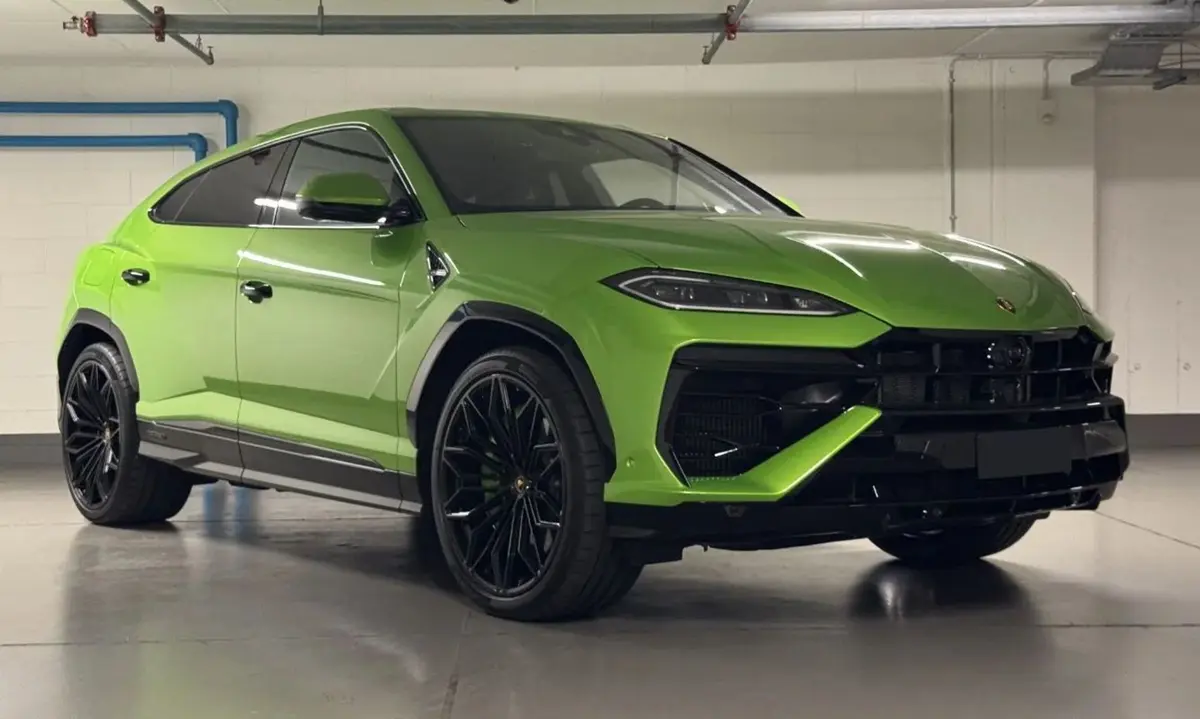 Lamborghini Urus SE 2026 — Marbella Luxury Car Rental, Marbella. The Lamborghini Urus SE brings 800 hp and five real seats to a shape that still reads as…