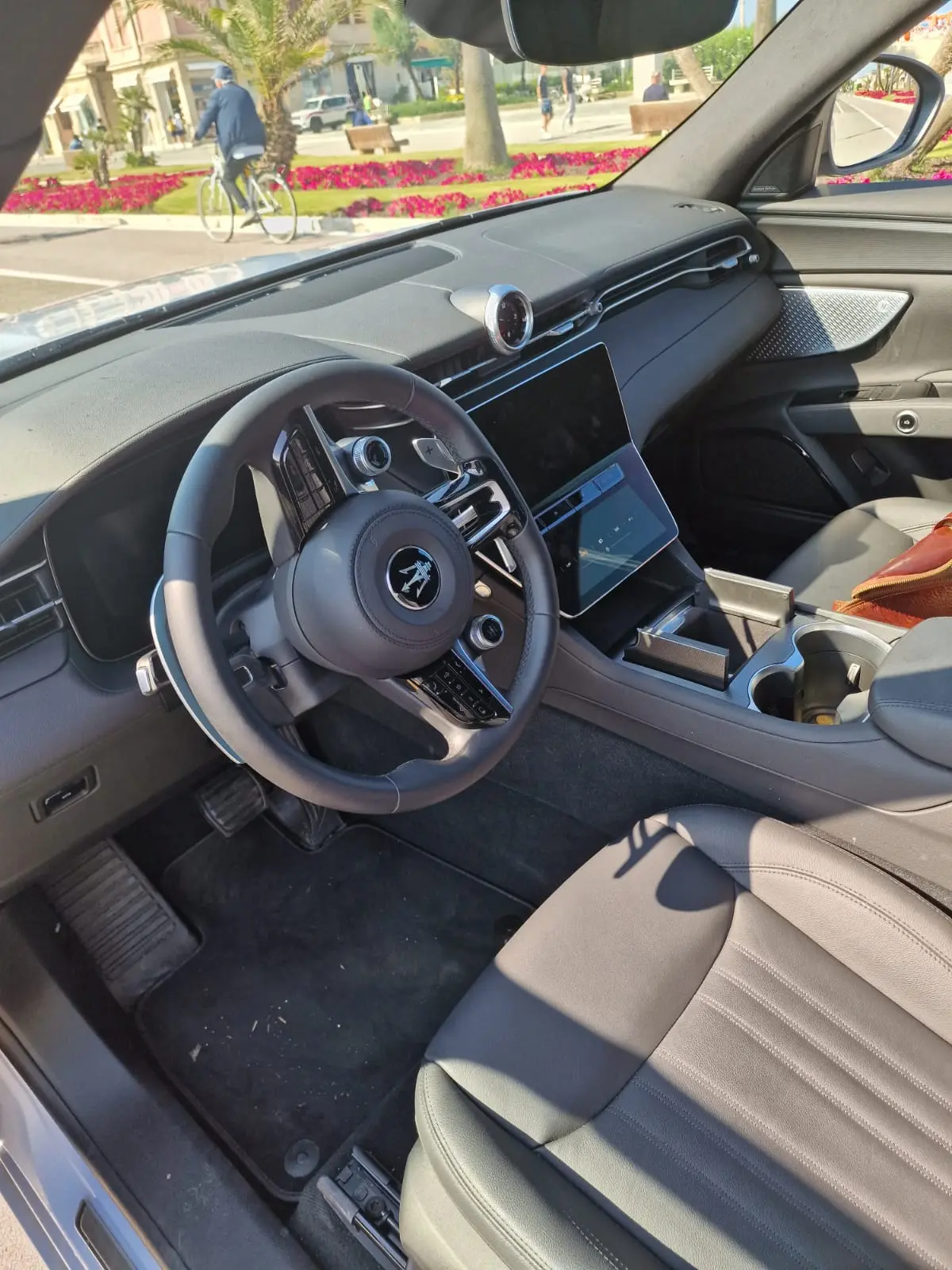 Maserati Grecale GT 2025, front view — Marbella Luxury Car Rental, Marbella. The Maserati Grecale GT sits in a different register from the outright performance SUVs…