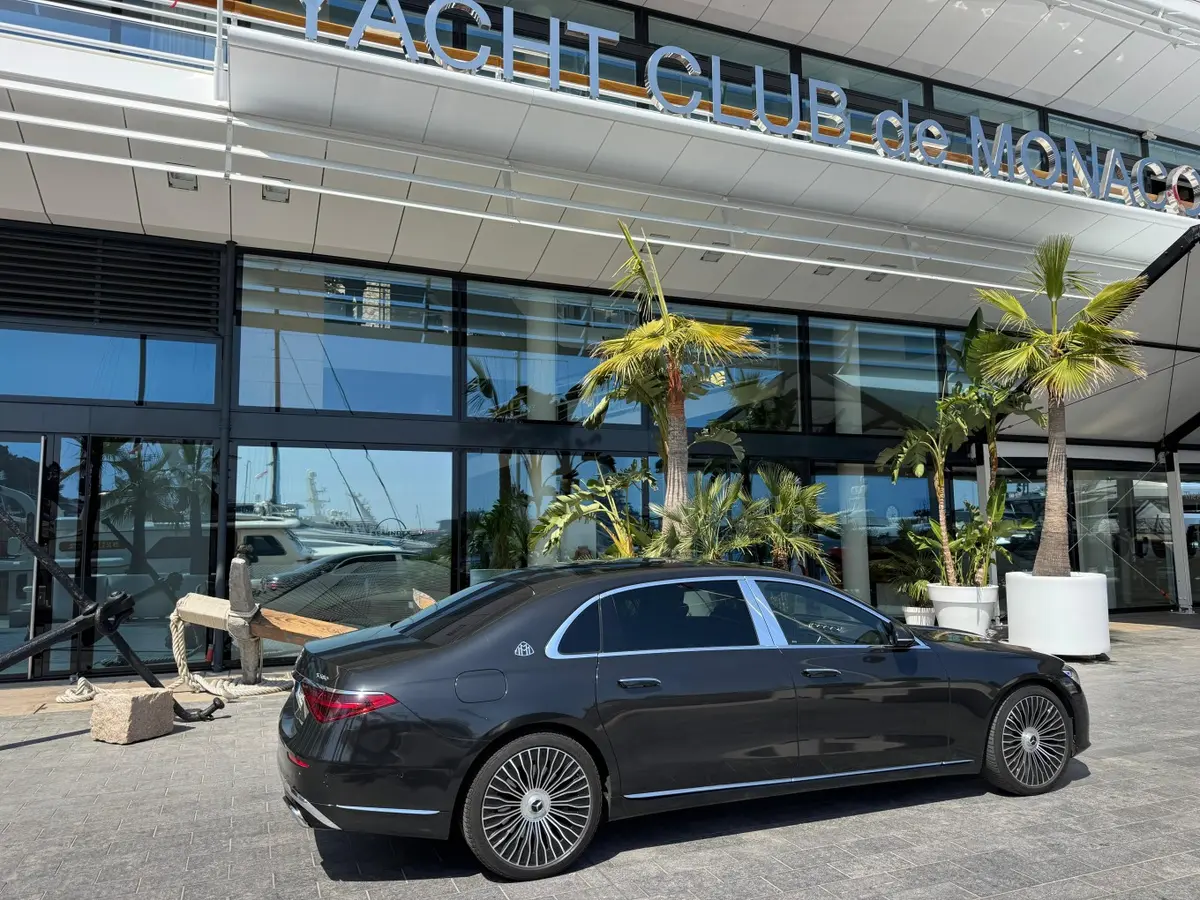 Maybach S580 2023, rear view — Marbella Luxury Car Rental, Marbella. The 2023 Maybach S580 is built for arrival rather than pursuit. With 503 hp behind a…