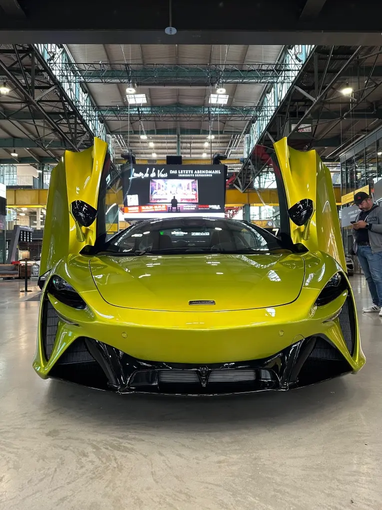 McLaren Artura Spider 2024 — Marbella Luxury Car Rental, Marbella. The 2024 McLaren Artura Spider pairs a hybrid V6 architecture with 671 hp, a combination…