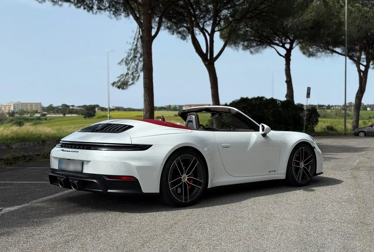 Porsche 992.2 Carrera 4 GTS Cabrio 2025, front view — Marbella Luxury Car Rental, Marbella. The 992.2 Carrera 4 GTS Cabrio sits at the point where daily usability and real pace…