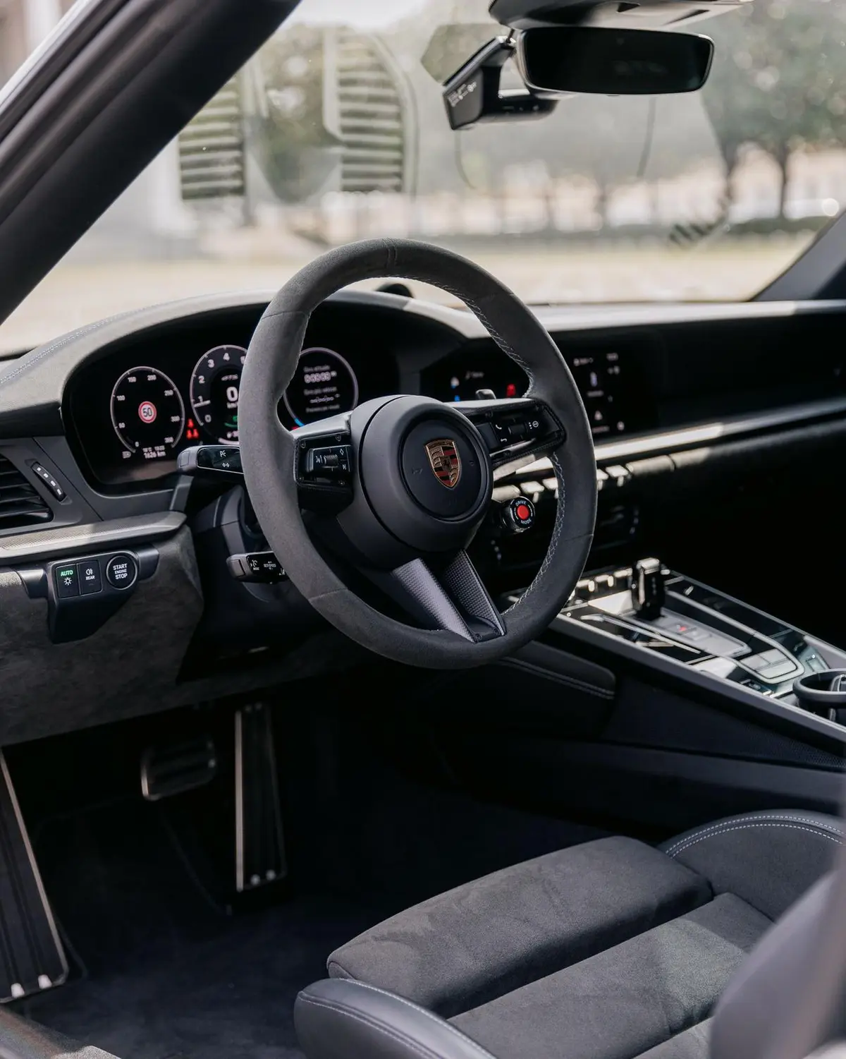 Porsche Carrera Spyder 992,2 GTS 2025, rear view — Marbella Luxury Car Rental, Marbella. The 2025 Porsche Carrera Spyder 992.2 GTS pairs 541 hp with a four-seat cabin, an unusual…