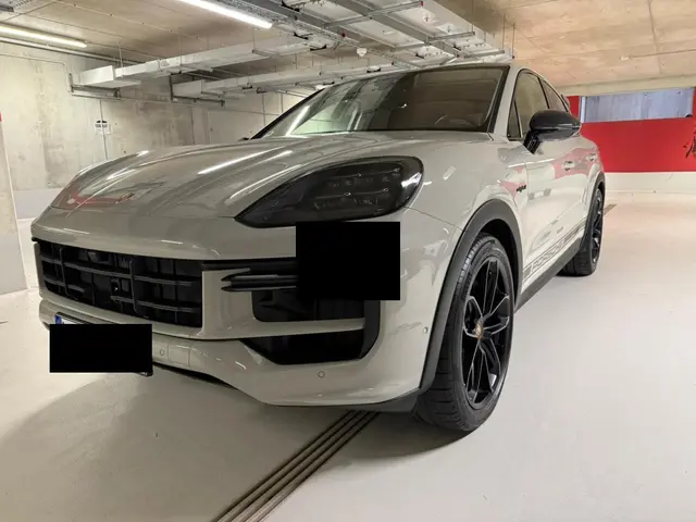 Porsche Cayenne Turbo E-Hybrid Coupé GT 2026 — Marbella Luxury Car Rental, Marbella