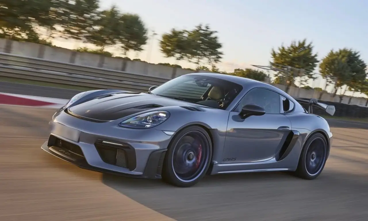 Porsche GT4 RS 2024, rear view — Marbella Luxury Car Rental, Marbella. The Porsche GT4 RS is not a car for idle cruising — it's built around its engine, a…