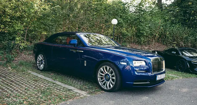 Rolls-Royce Dawn 2022 — Marbella Luxury Car Rental, Marbella